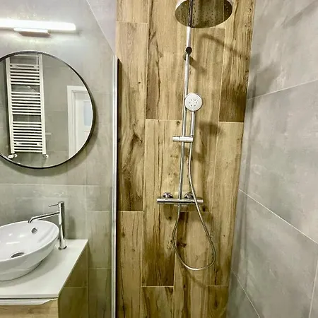 Modern Green Apartment-3